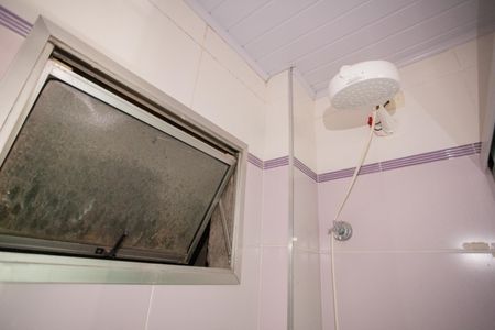 Apartamento à venda com 95m², 3 quartos e 2 vagas Apartamento à venda com 95m², 3 quartos e 2 vagasBANHEIRO DA SUÍTE