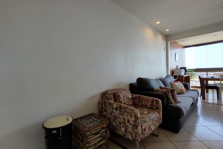 Apartamento à venda com 142m², 3 quartos e 2 vagas Apartamento à venda com 142m², 3 quartos e 2 vagasSala