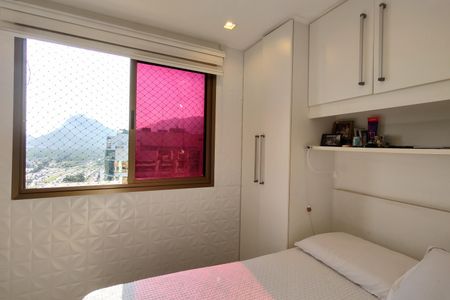 Apartamento à venda com 142m², 3 quartos e 2 vagas Apartamento à venda com 142m², 3 quartos e 2 vagasQuarto 2 - Suíte