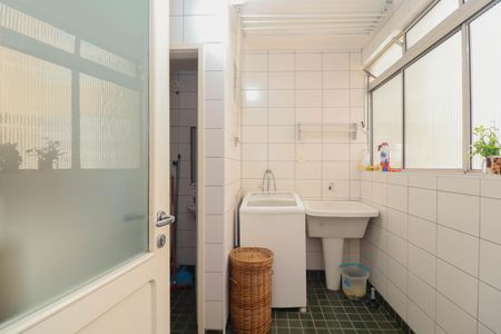 Apartamento à venda com 90m², 2 quartos e 1 vaga Apartamento à venda com 90m², 2 quartos e 1 vagaÁrea de Serviço