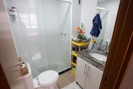 Apartamento à venda com 83m², 3 quartos e 1 vagaBanheiro da Suíte