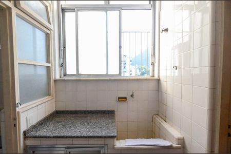 Apartamento à venda com 160m², 4 quartos e 1 vagaÁrea de Serviço