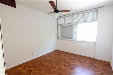 Apartamento à venda com 160m², 4 quartos e 1 vagaQuarto 3