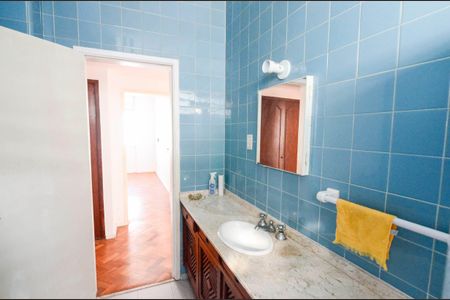 Apartamento à venda com 160m², 4 quartos e 1 vagaBanheiro Social 2