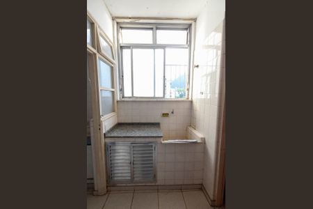 Apartamento à venda com 160m², 4 quartos e 1 vagaÁrea de Serviço