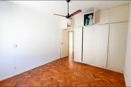 Apartamento à venda com 160m², 4 quartos e 1 vagaQuarto 3