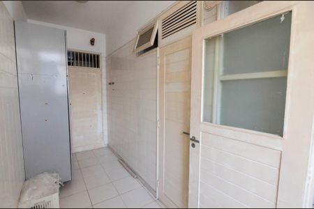 Apartamento à venda com 160m², 4 quartos e 1 vagaÁrea de Serviço