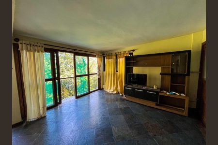 Casa de condomínio para alugar com 120m², 2 quartos e 2 vagas