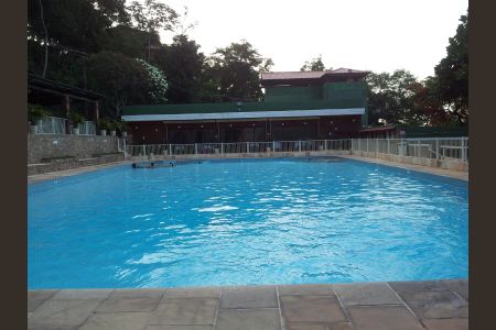 Casa de condomínio para alugar com 120m², 2 quartos e 2 vagas