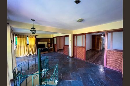 Casa de condomínio para alugar com 120m², 2 quartos e 2 vagas