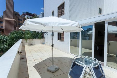 Apartamento à venda com 246m², 4 quartos e 3 vagasÁrea externa - privativa