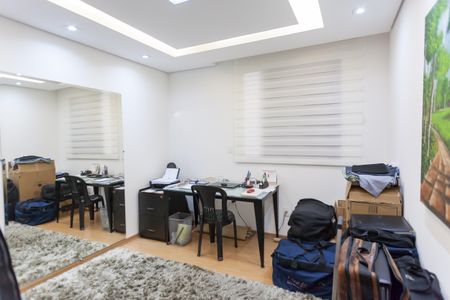 quarto 1 de apartamento à venda com 4 quartos, 246m² em Buritis, Belo Horizonte