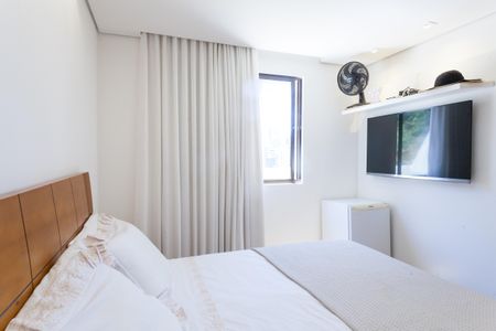 Apartamento à venda com 246m², 4 quartos e 3 vagassuite