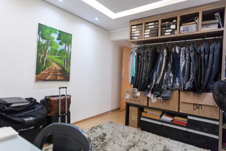 Apartamento à venda com 246m², 4 quartos e 3 vagasquarto 1