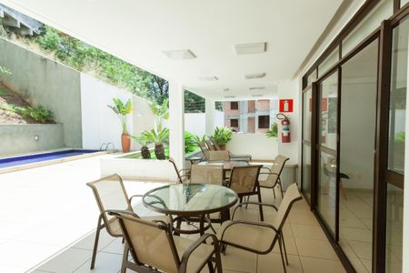 Apartamento à venda com 246m², 4 quartos e 3 vagasÁrea comum - Churrasqueira