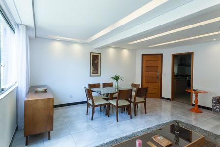 sala de apartamento à venda com 4 quartos, 246m² em Buritis, Belo Horizonte