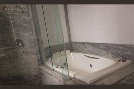 Apartamento à venda com 278m², 4 quartos e 4 vagas