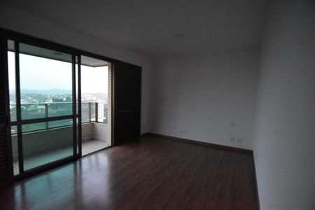 Apartamento à venda com 278m², 4 quartos e 4 vagas