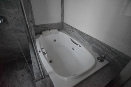 Apartamento à venda com 278m², 4 quartos e 4 vagas