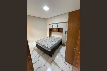 Apartamento à venda com 2 quartos, 34m² em Vila Tibiriçá, Santo André