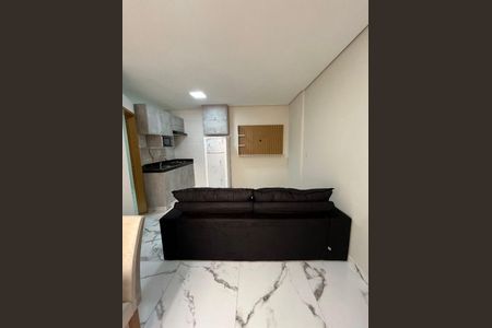 Apartamento à venda com 2 quartos, 34m² em Vila Tibiriçá, Santo André