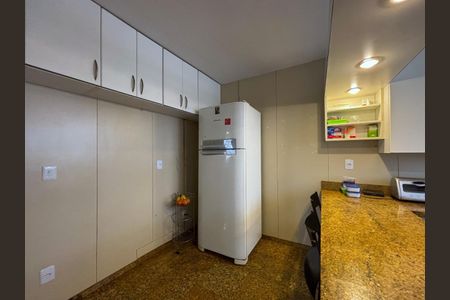 Apartamento à venda com 315m², 4 quartos e 3 vagasFoto 38