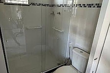 Casa à venda com 173m², 4 quartos e 4 vagas