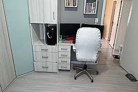 Casa à venda com 173m², 4 quartos e 4 vagas