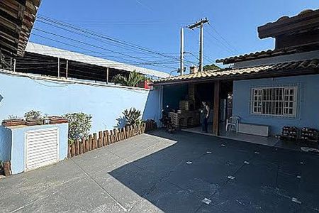 Casa à venda com 173m², 4 quartos e 4 vagas