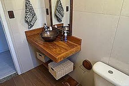 Casa à venda com 173m², 4 quartos e 4 vagas