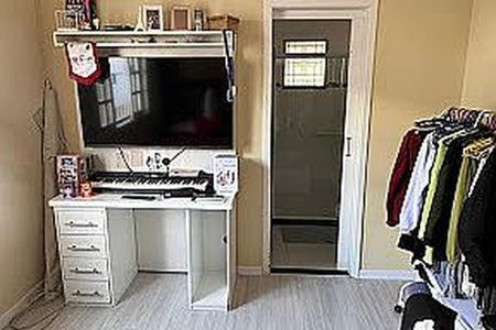 Casa à venda com 173m², 4 quartos e 4 vagas