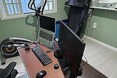 Casa à venda com 173m², 4 quartos e 4 vagas