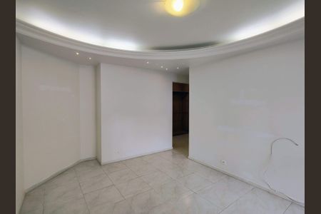 Apartamento à venda com 232m², 3 quartos e 3 vagas