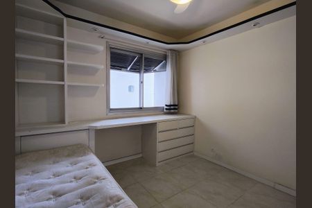 Apartamento à venda com 232m², 3 quartos e 3 vagas