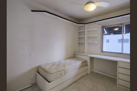 Apartamento à venda com 232m², 3 quartos e 3 vagas