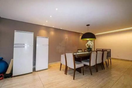 Apartamento à venda com 4 quartos, 320m² em Serra, Belo Horizonte