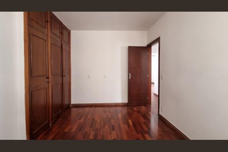 Apartamento à venda com 120m², 3 quartos e 1 vaga