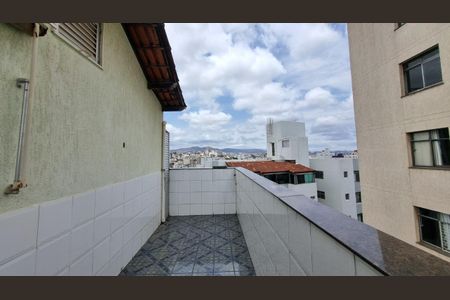 Apartamento à venda com 120m², 3 quartos e 1 vaga