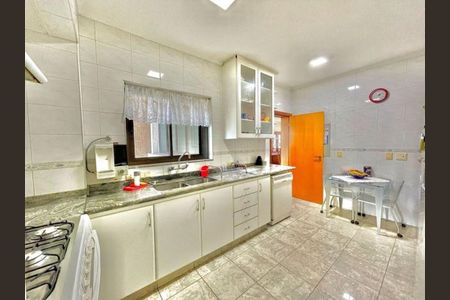 Apartamento à venda com 4 quartos, 268m² em Centro, Jundiaí