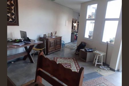 Casa à venda com 4 quartos, 500m² em Jardim da Serra, Jundiaí