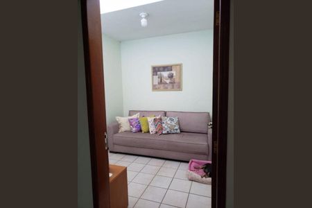 Casa à venda com 3 quartos, 180m² em Jardim do Lago, Jundiaí