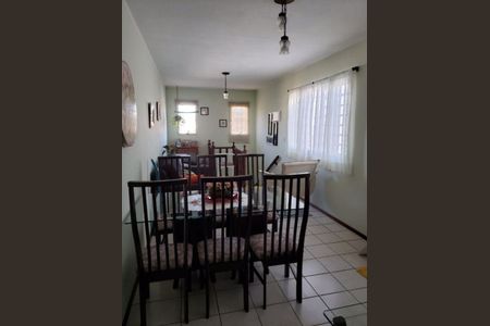 Casa à venda com 3 quartos, 180m² em Jardim do Lago, Jundiaí