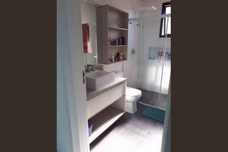 Casa à venda com 3 quartos, 300m² em Vale Azul, Jundiaí