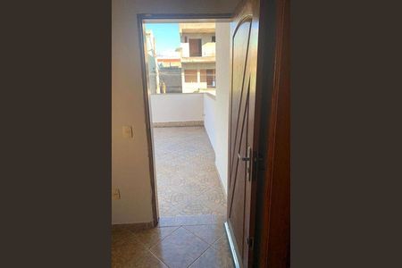 Casa à venda com 210m², 3 quartos e 2 vagas