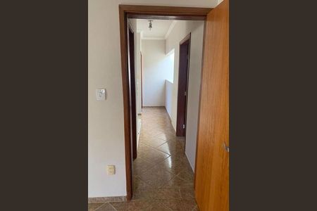 Casa à venda com 210m², 3 quartos e 2 vagas