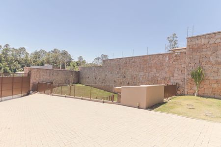 Casa à venda com 404m², 4 quartos e 6 vagasQuintal