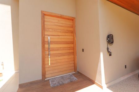 Casa à venda com 404m², 4 quartos e 6 vagasQuintal