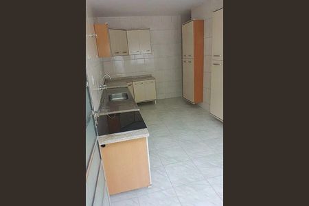 Casa à venda com 3 quartos, 149m² em Vila Rio Branco, Jundiaí