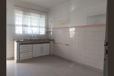 Casa à venda com 4 quartos, 210m² em Retiro, Jundiaí