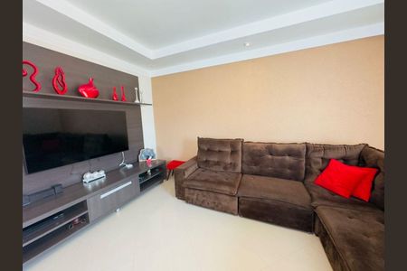 Casa à venda com 3 quartos, 224m² em Horto Santo Antonio, Jundiaí